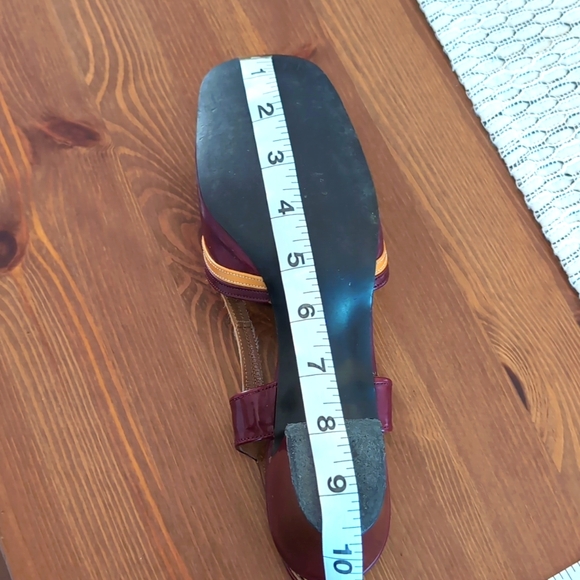 Vintage sling-back heels - Picture 12 of 12